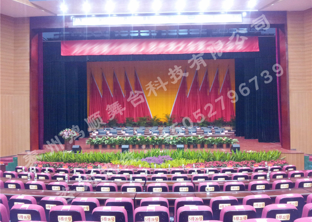 舞臺(tái)幕布及會(huì)議背景幕效果